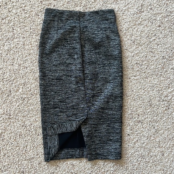 Aritzia Wilfred free marled knit pencil midi skirt XXS - Picture 3 of 5
